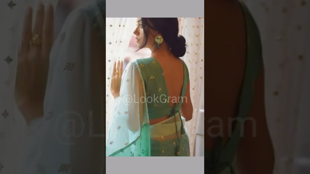 Trendy Blouse back Design &bull; Blouse neck back design