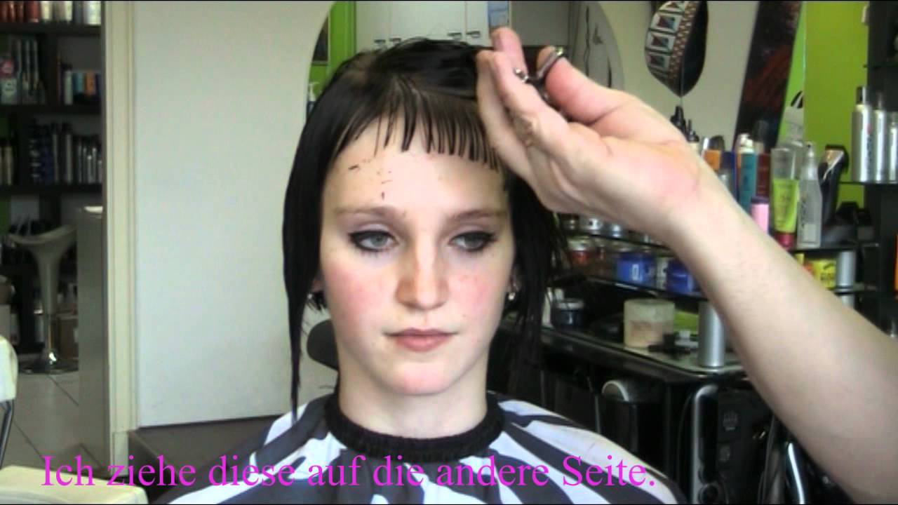 Eine neuen Haarschnitt und Färbung für Bibi. Theo Knoop production.Fur Deutschland.mpg
