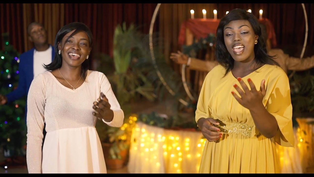 Minuit Chretien - Angéline Diarra, Lucie Tossou, David Tessougué, Noé Dembélé - Clip officiel