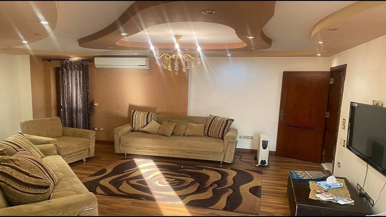 شقة للبيع 250 متر مسجلة بحرى عمارة ومدخل شيك موقع رائع خطوات من سيتى ستارز