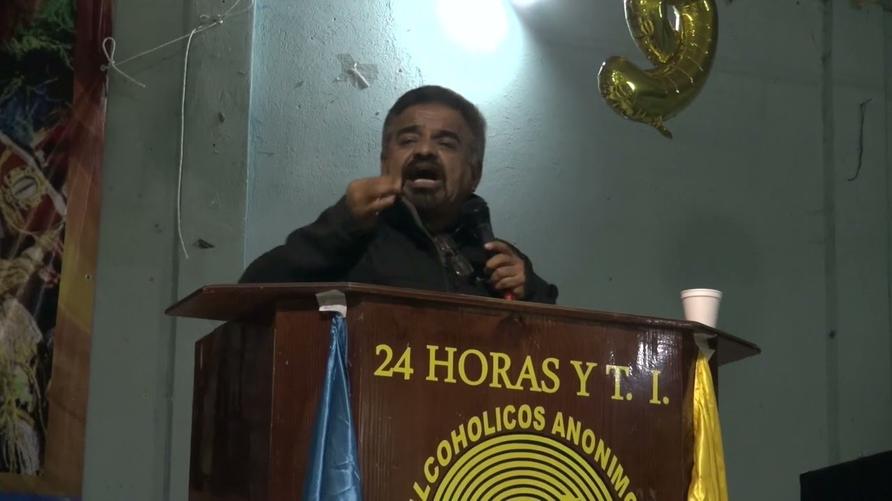 DR. CARLOS ESCAMILLA 