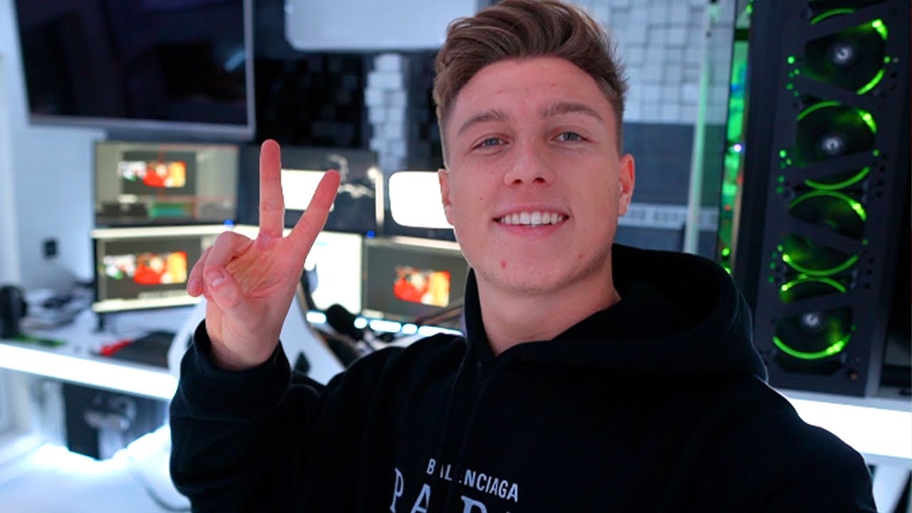 ich ziehe in StandartSkill's Gaming Haus! 😍