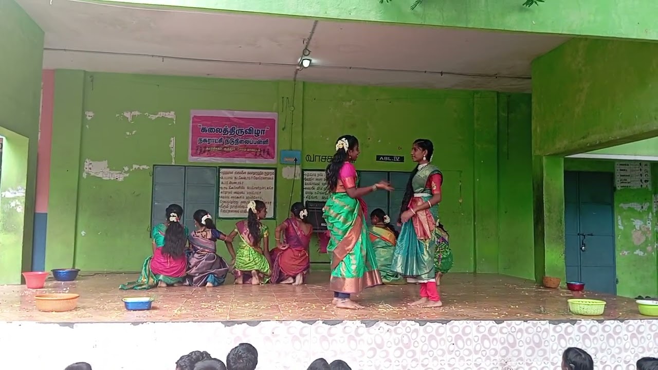 Kalaithiruvizha gramiya nadanam( folk dance)