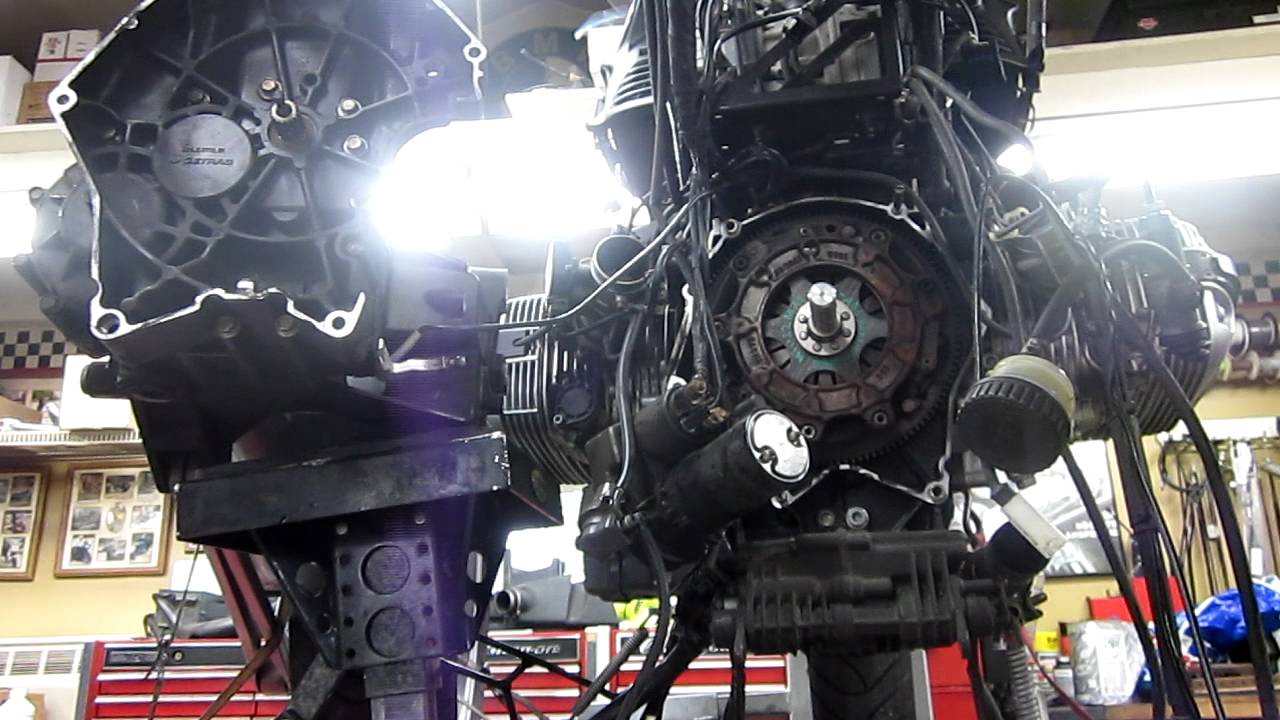 BMW Service - Removing an R1150RT (Oilhead) clutch pack