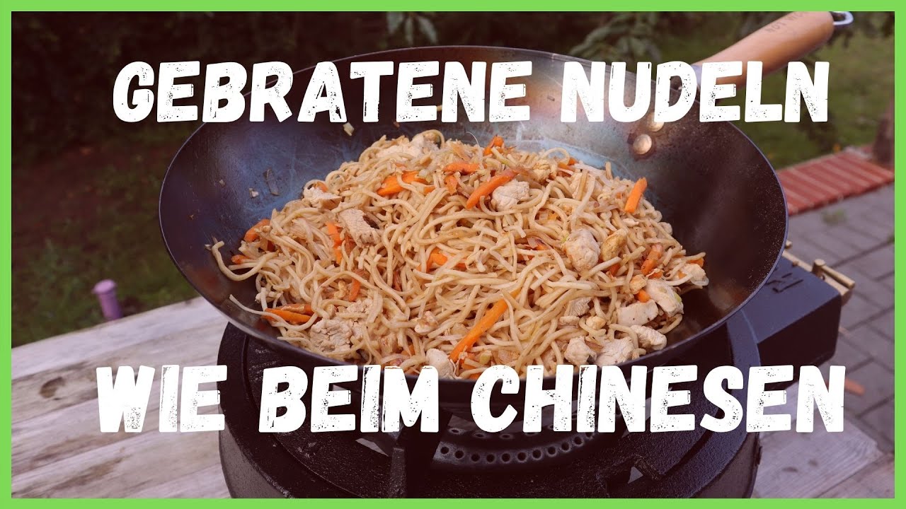 Gebratene Nudeln mit Hähnchen