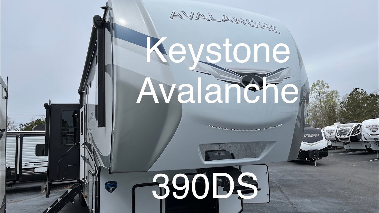 2022 Keystone Avalanche 390DS