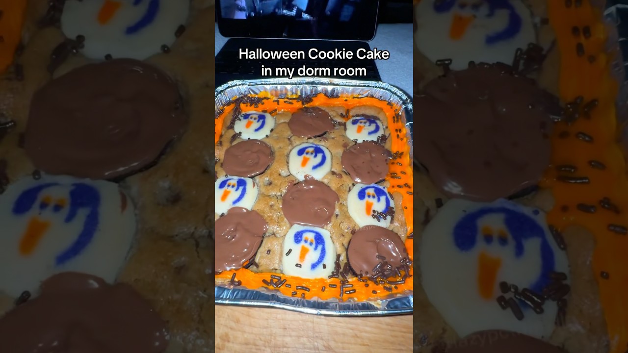 Halloween Cookie Cake in my dorm room