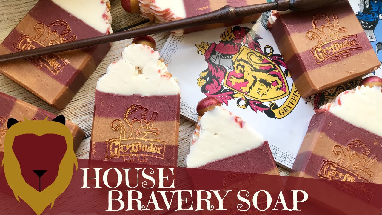Making Gryffindor House Inspired Soap and Soapy Oaks Farm Unboxing | 🦁  LUNA FAE CREATIONS