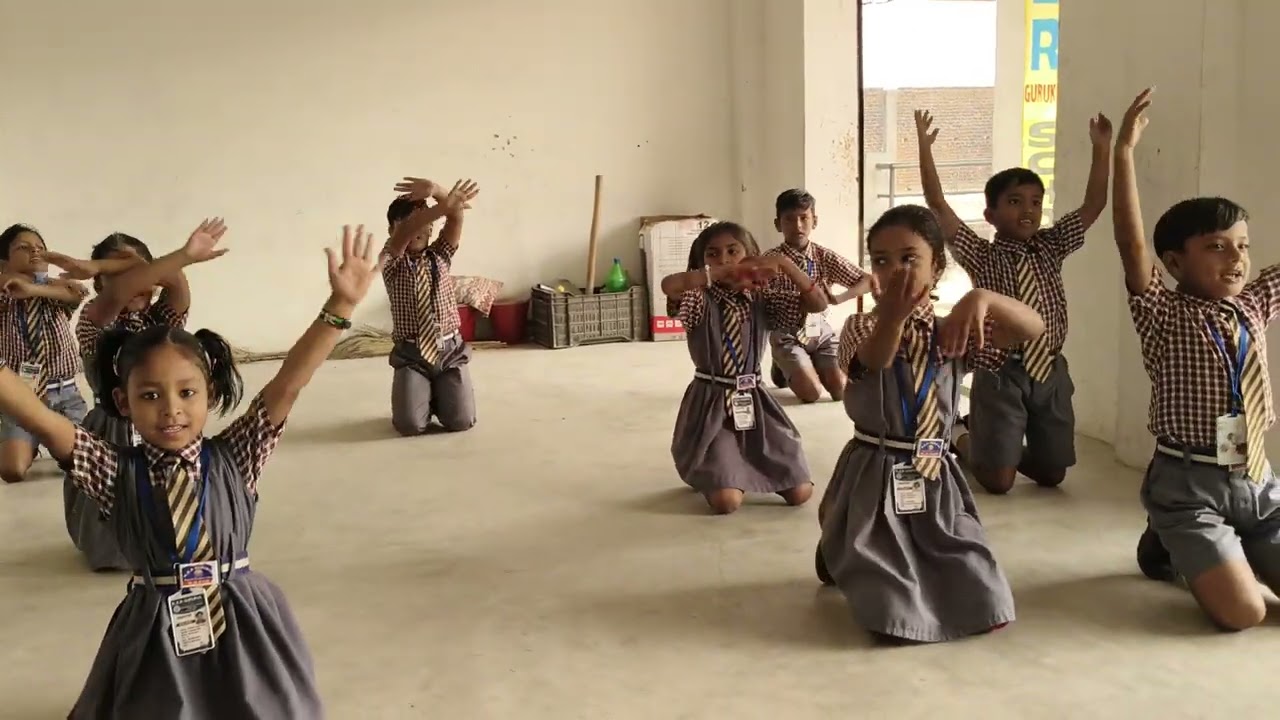Dance practice 💝#rbrgurukulenglishmediumschool #like #viralvideo #subscribe #share