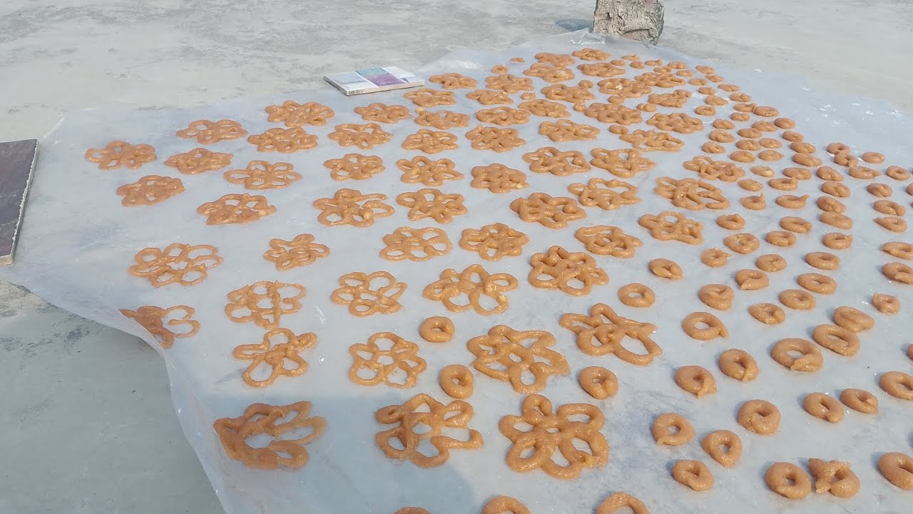 सूजी आलू की कचरी #mycooking #cooking #tasty food 