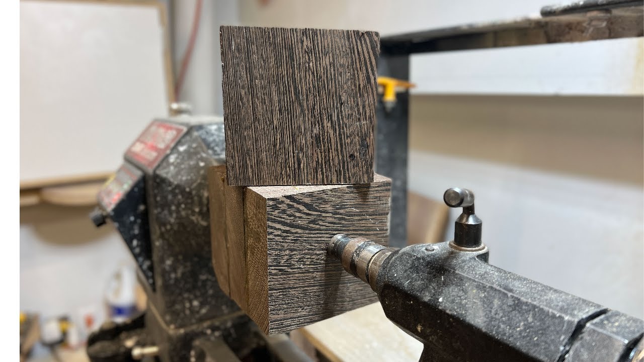 Wood Turning - special butter crock with wenge   (beurrier Breton)