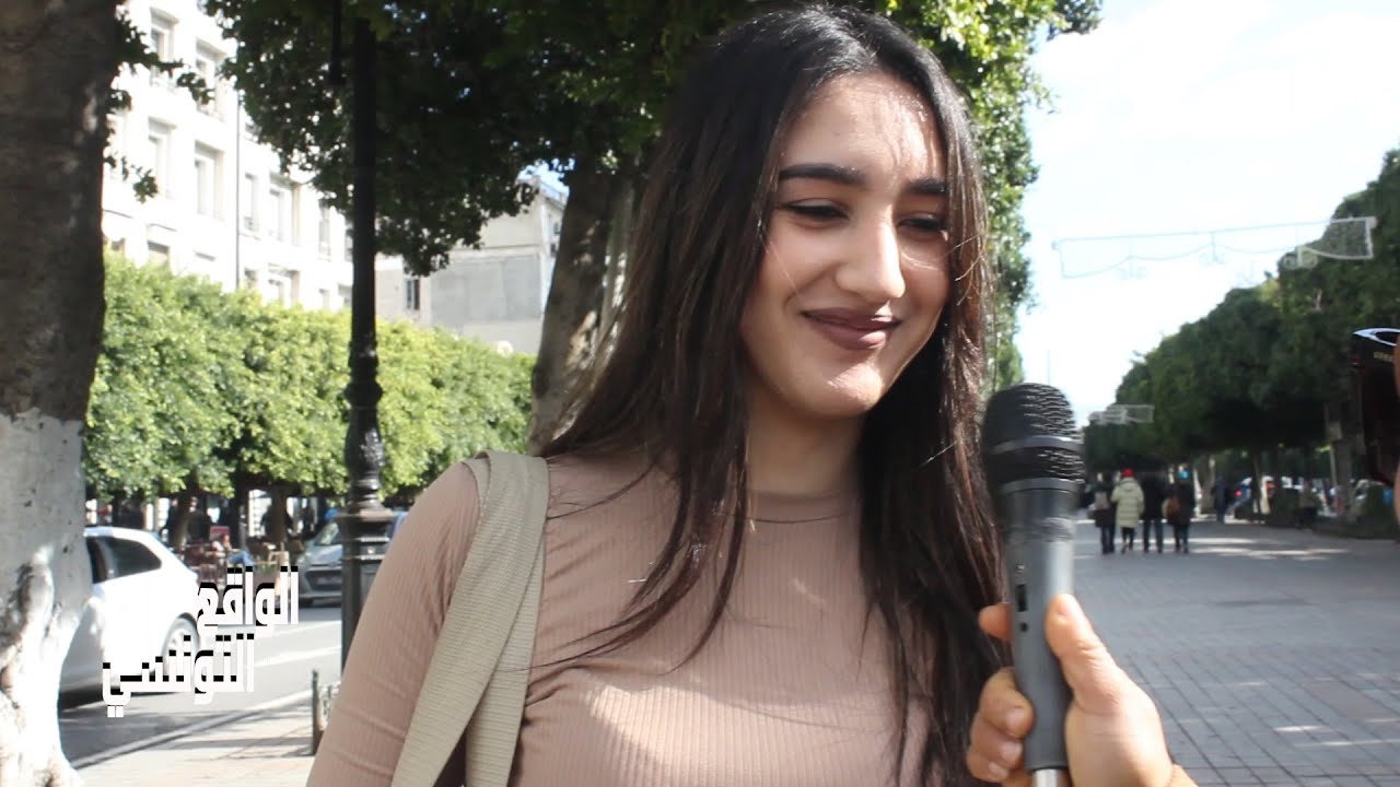 بنت القصرين ❤️ تحكي على علاقتها بأبيها  بابا صعيب معانا و يخاف عليا برشا