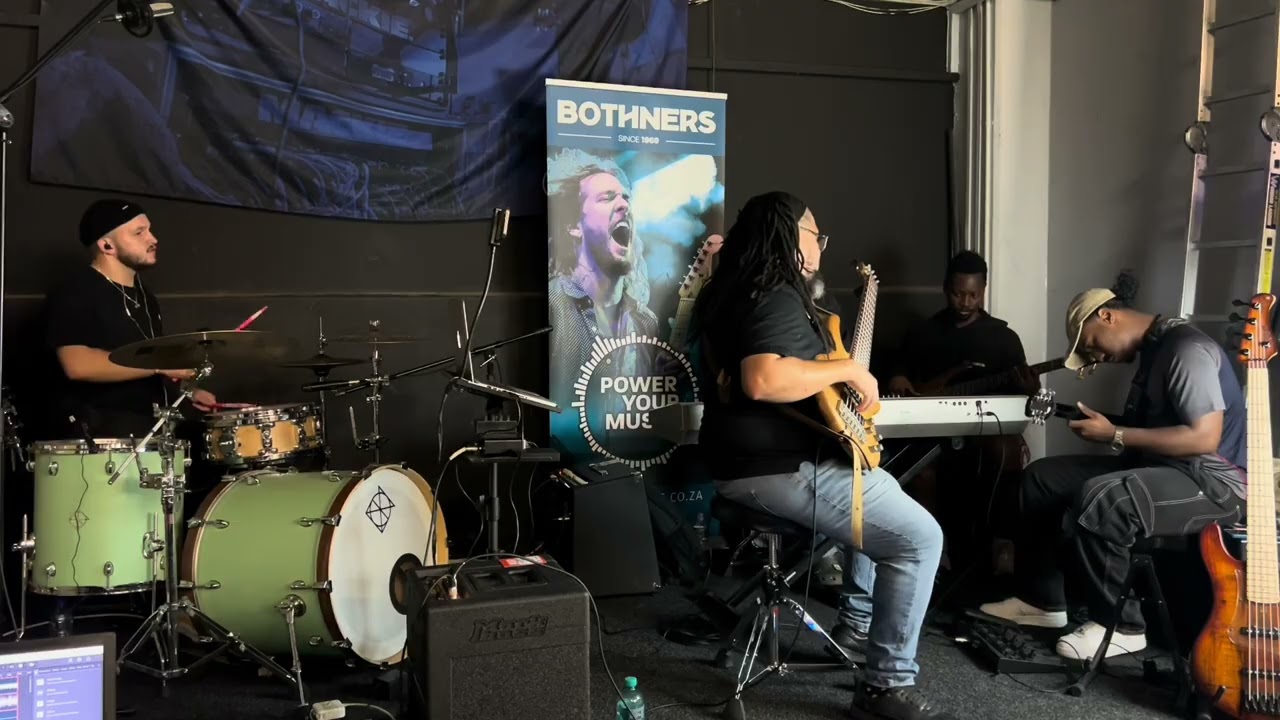 @DillonMyburghDrums futured with @ChadleighGowar 