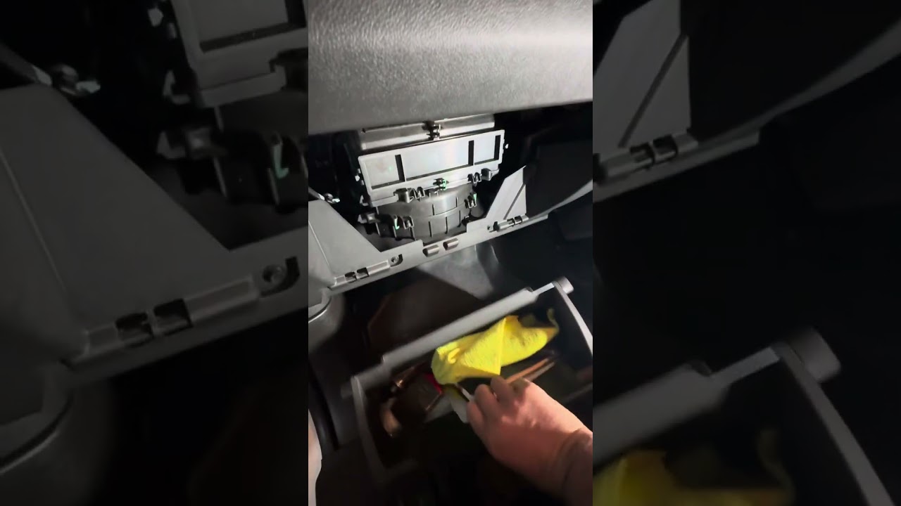 Holden Colorado cabin air filter replacement