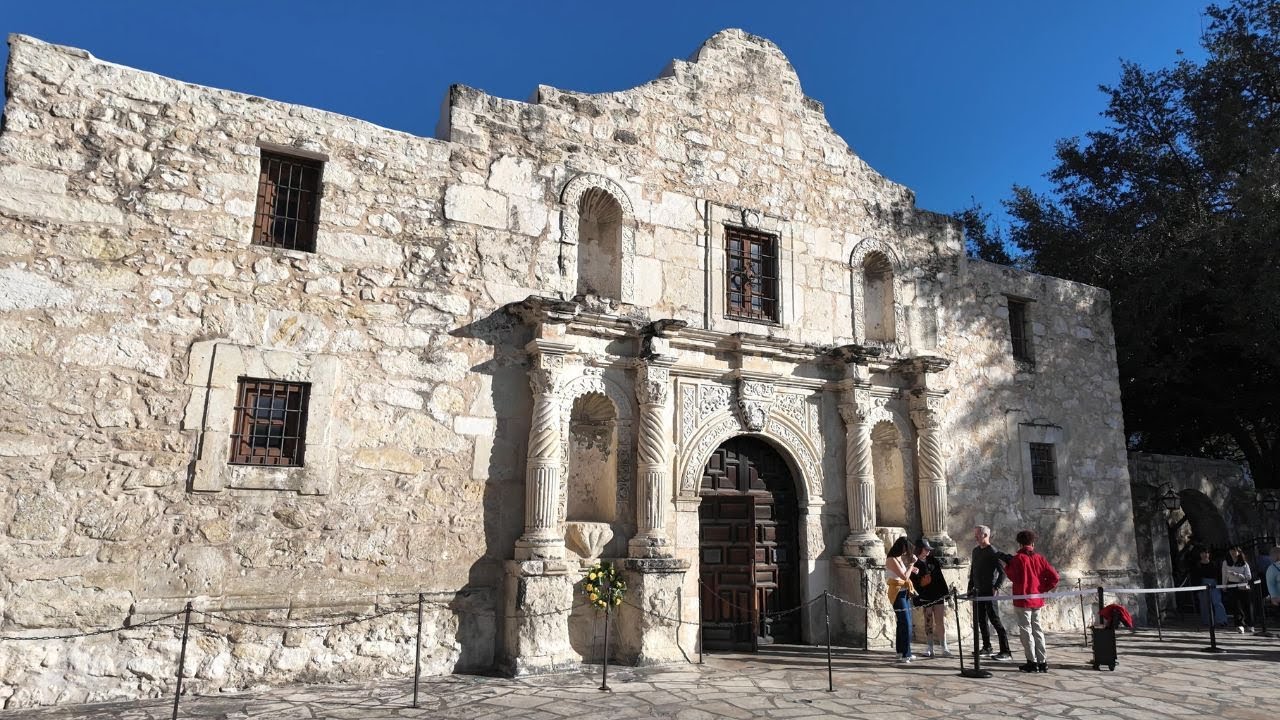 The Alamo and San Antonio River Walk 2025