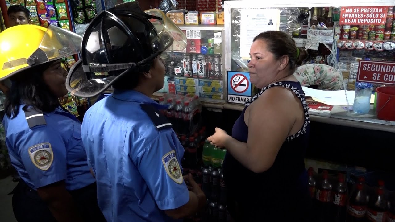 Acciones bomberiles reducen riesgos de siniestros en mercados