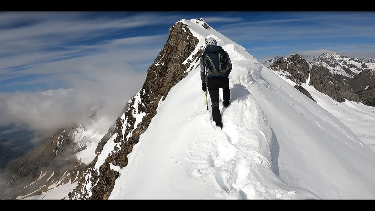 Monte Gleno 2882m.