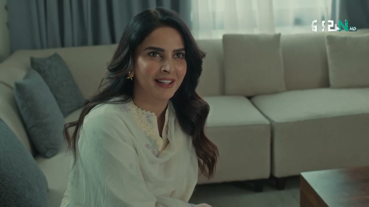 Khule Aam Us Aurat Se Chipak Rahe The Aur Main Kuch Na Karun  #shorts #pamaal #sabaqamar #viralvideo