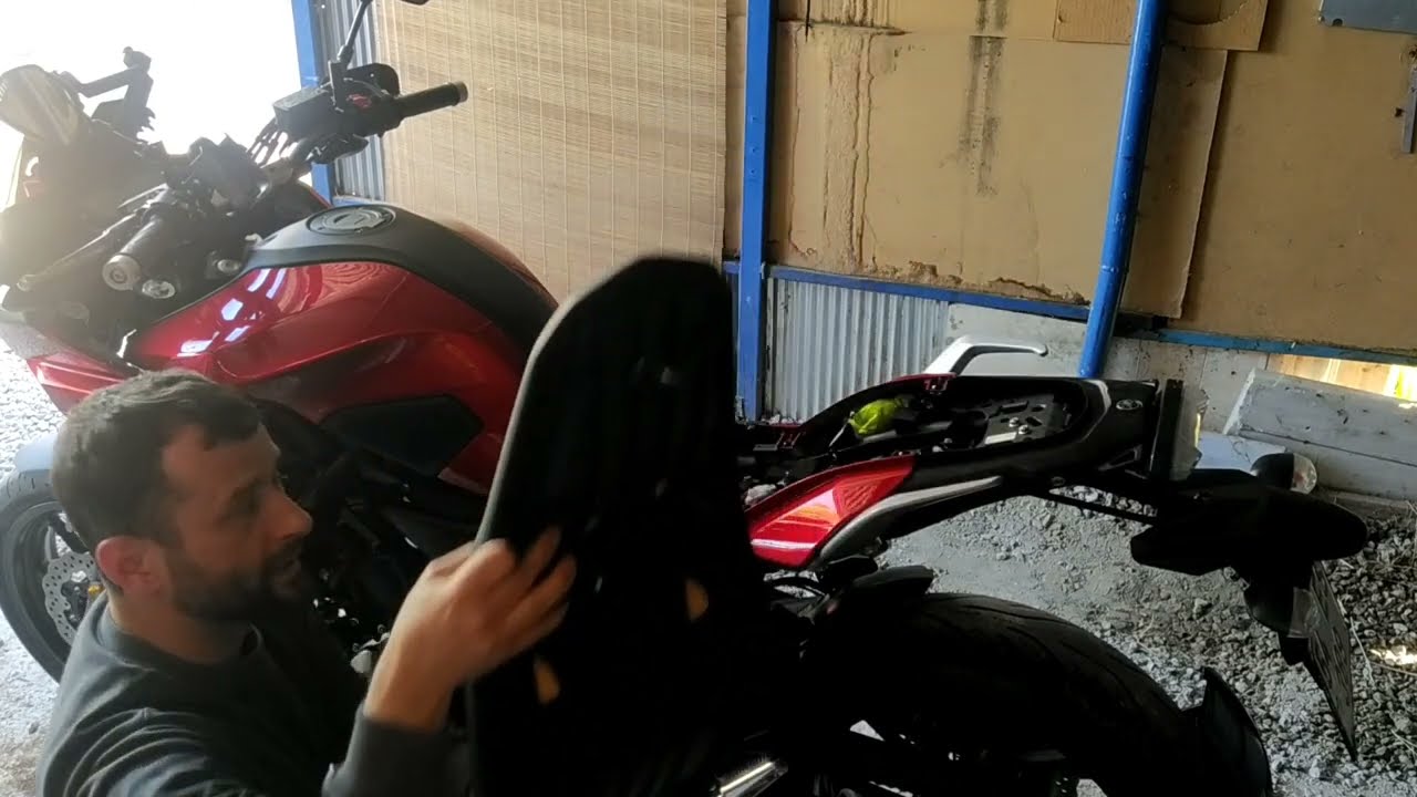 YAMAHA TRACER AKÜ DEĞİŞİMİ