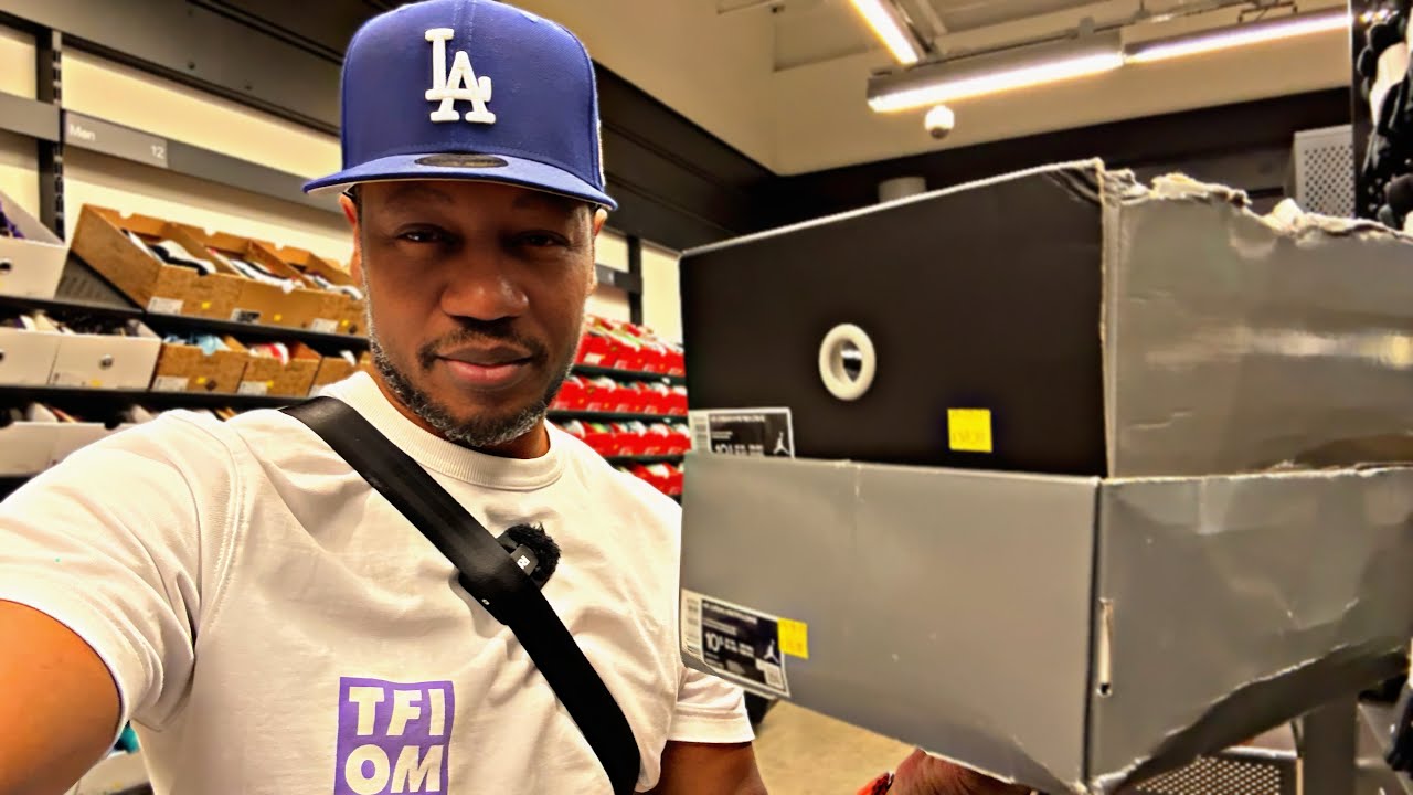 Как они вообще здесь?! Невероятные находки на распродаже Nike I Drive!