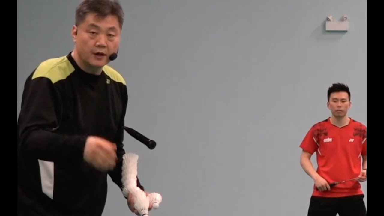 Badminton Doubles Practices-Key Tactical Positioning-Lesson 3  2 v 1 Smash and drive practice