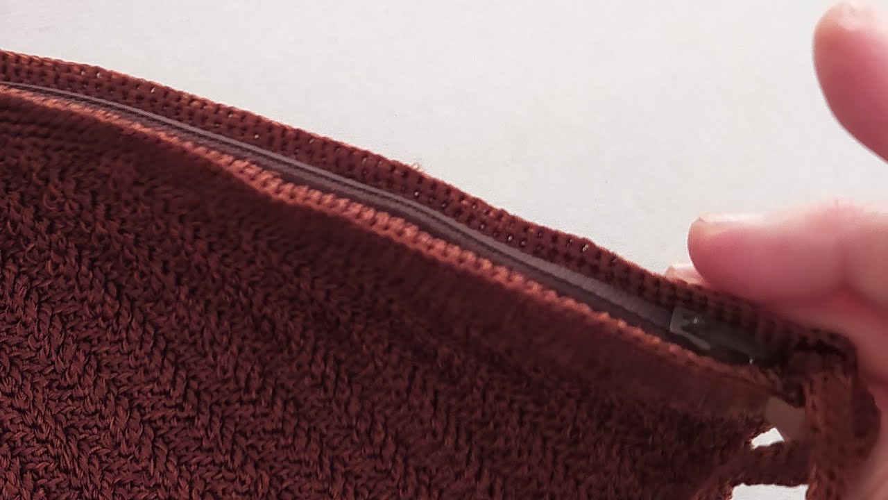 tığ işi çantalarda kolay ve muntazaman fermuar dikimi/zipper stitch