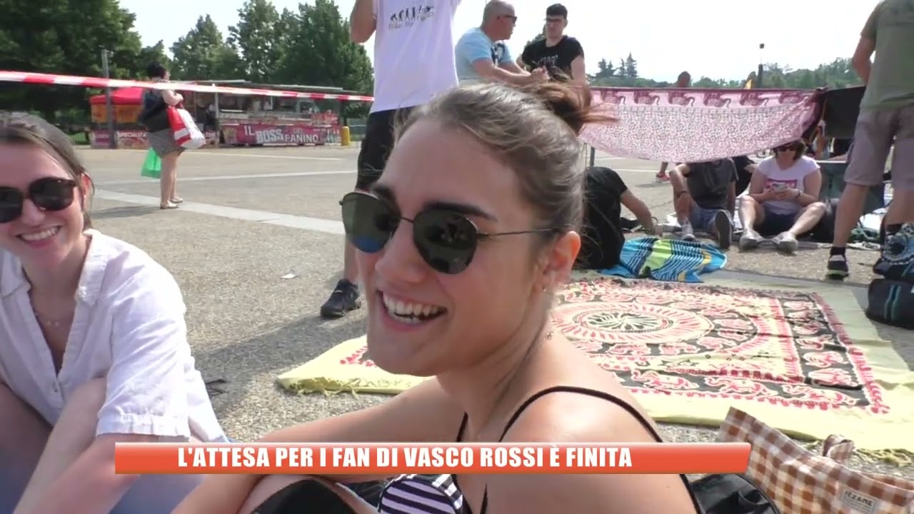 L' attesa per i fan di Vasco Rossi è finita, a Torino parte il tour del rocker di Zocca
