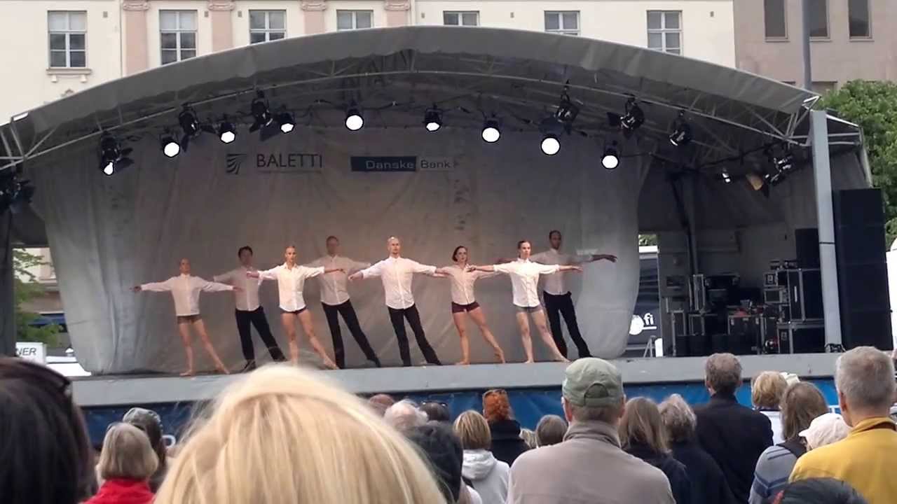 Kansallisooppera Vaasan kauppatorilla
