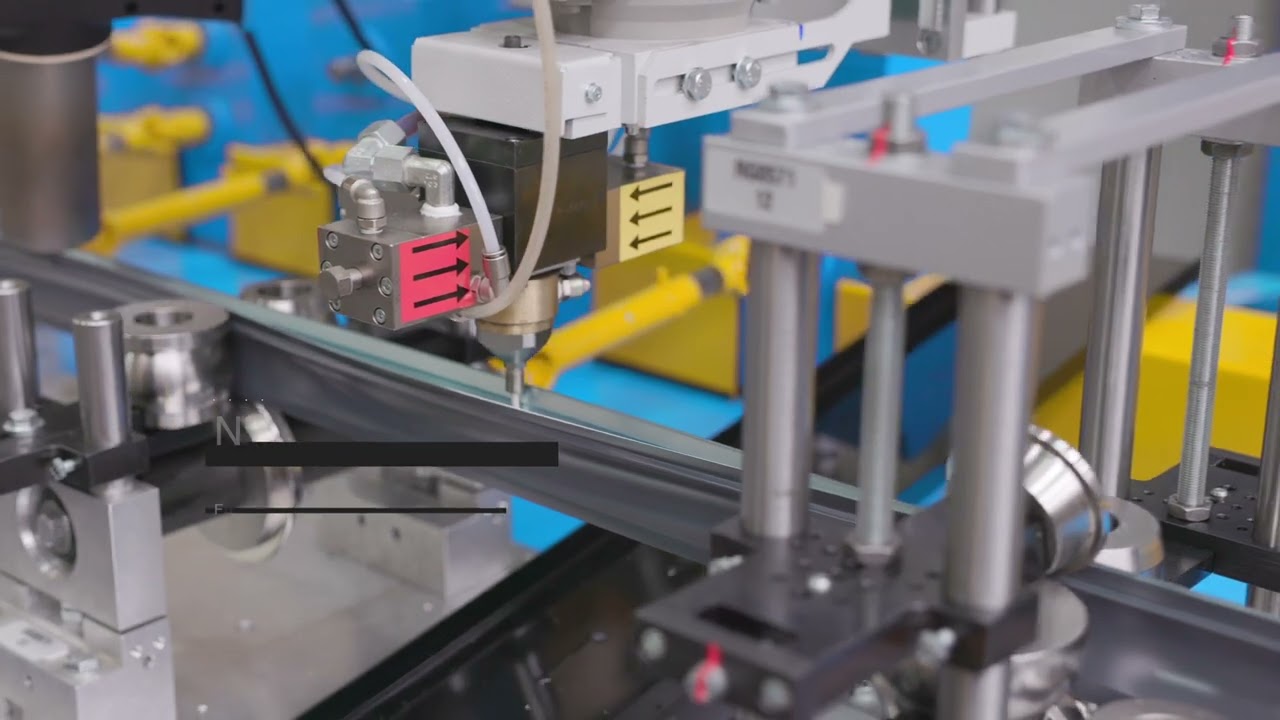 Die neue Generation der DREISTERN-Profilieranlage für Rolladen-Lamellen