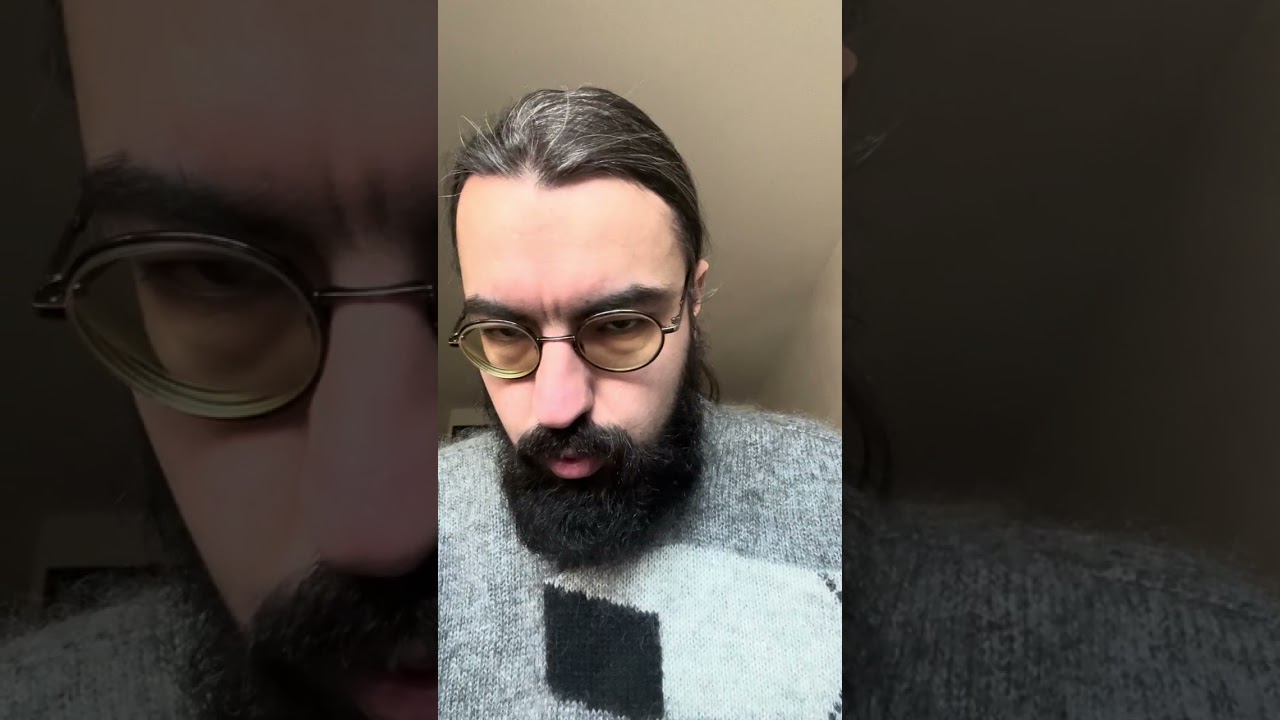 О. Ярослав. Відповіді. Чернівецький інститут. Монархічна та демократична влада. Войовнича символіка