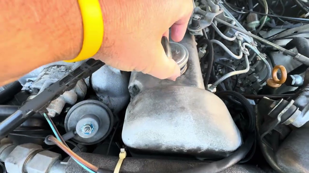 1985 Mercedes Benz 300td Wagon cold diesel + blow by test SFCA