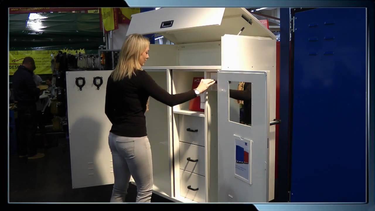 Turnier- und Sattelschränke von Metallbau Hölzer