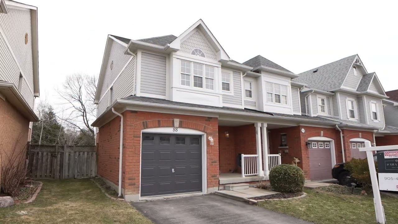 Just Listed 88 Toscana Drive, Whitby