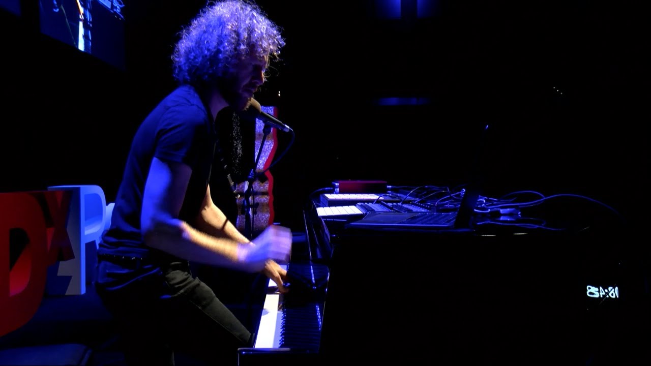 Alex Braga - Performance  | Alex Braga | TEDxRoma