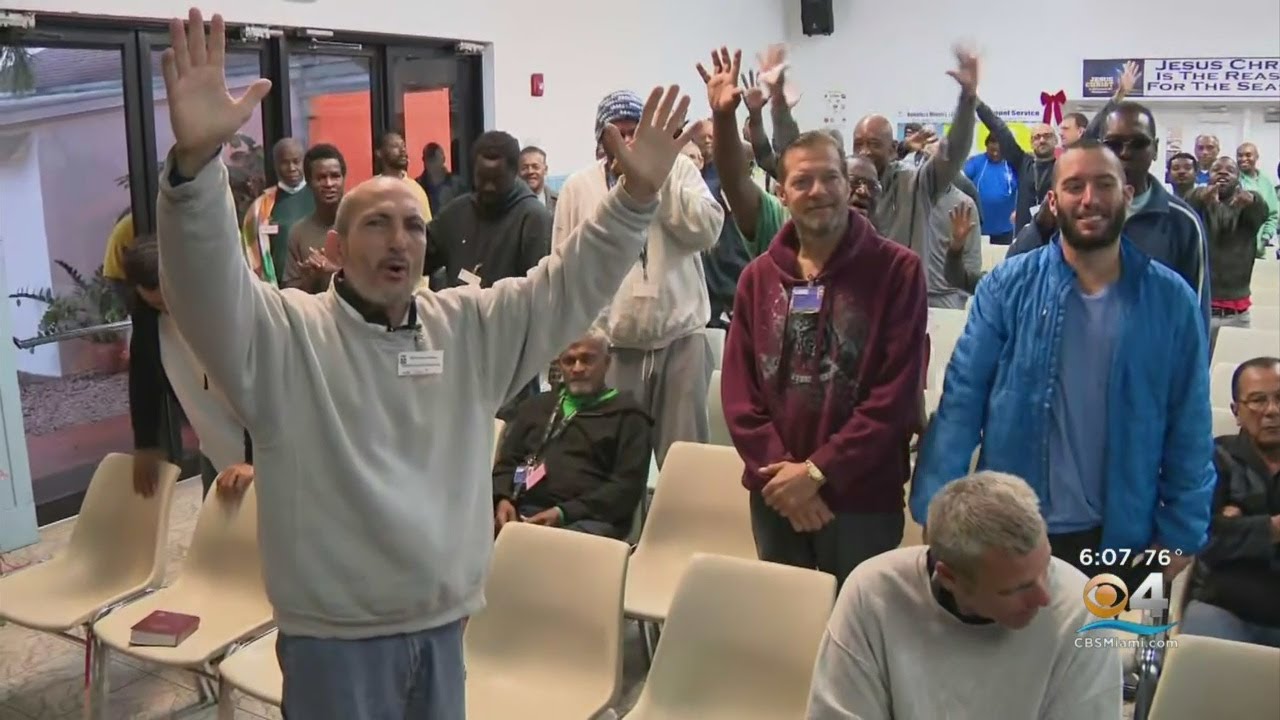 Miami Rescue Mission Hosts Homeless For Christmas
