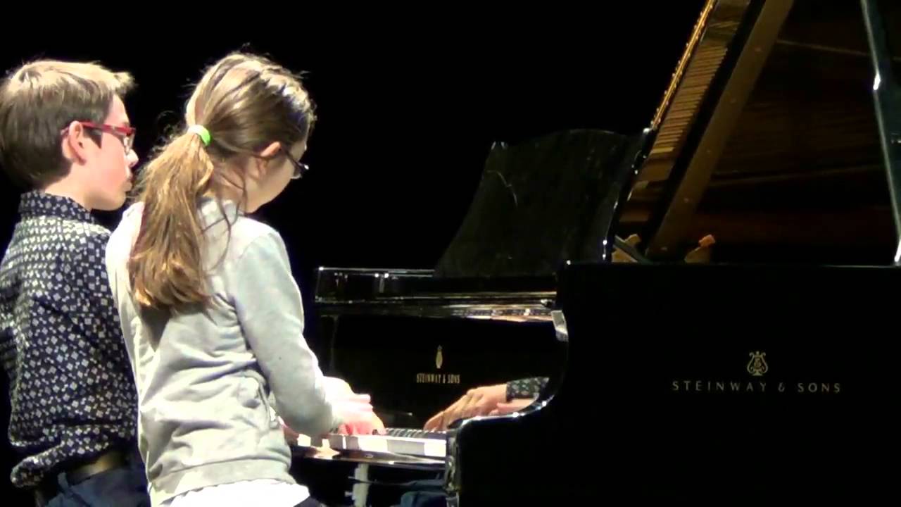 Lou BREGLIANO & Ludovic HOCEDEZ-BAILLON  - En bateau - Debussy