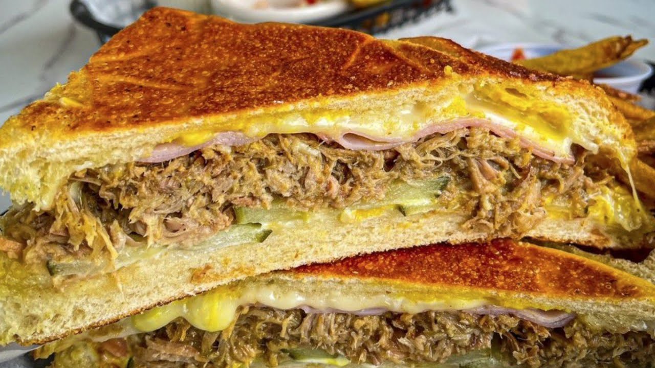 Texas Eats: Texas Sweet Onion Rings, Smash Burgers and Latin Favorites