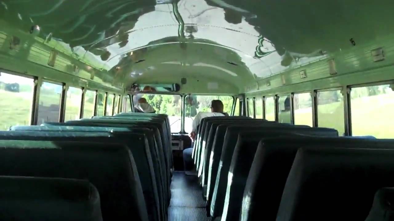 10 Speed Crown School Bus Being Driven!
