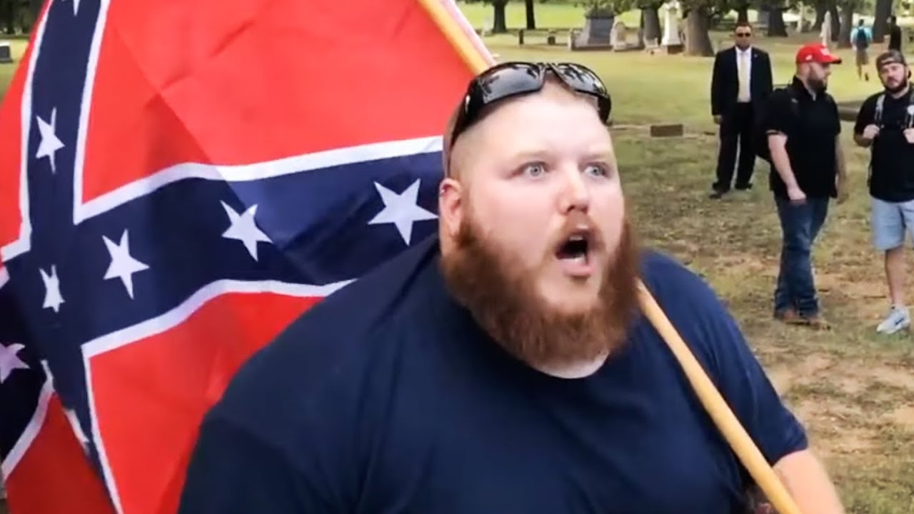 Bigoted Losers Try to Rewrite History, Immediately Get Owned