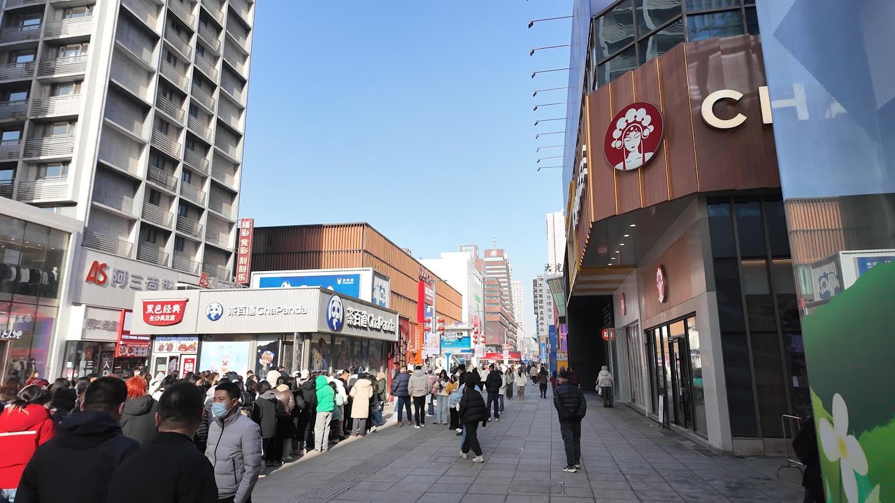 Walking Through Taiyuan Street &ndash; The Heart of Downtown Shenyang | China City Life 2025