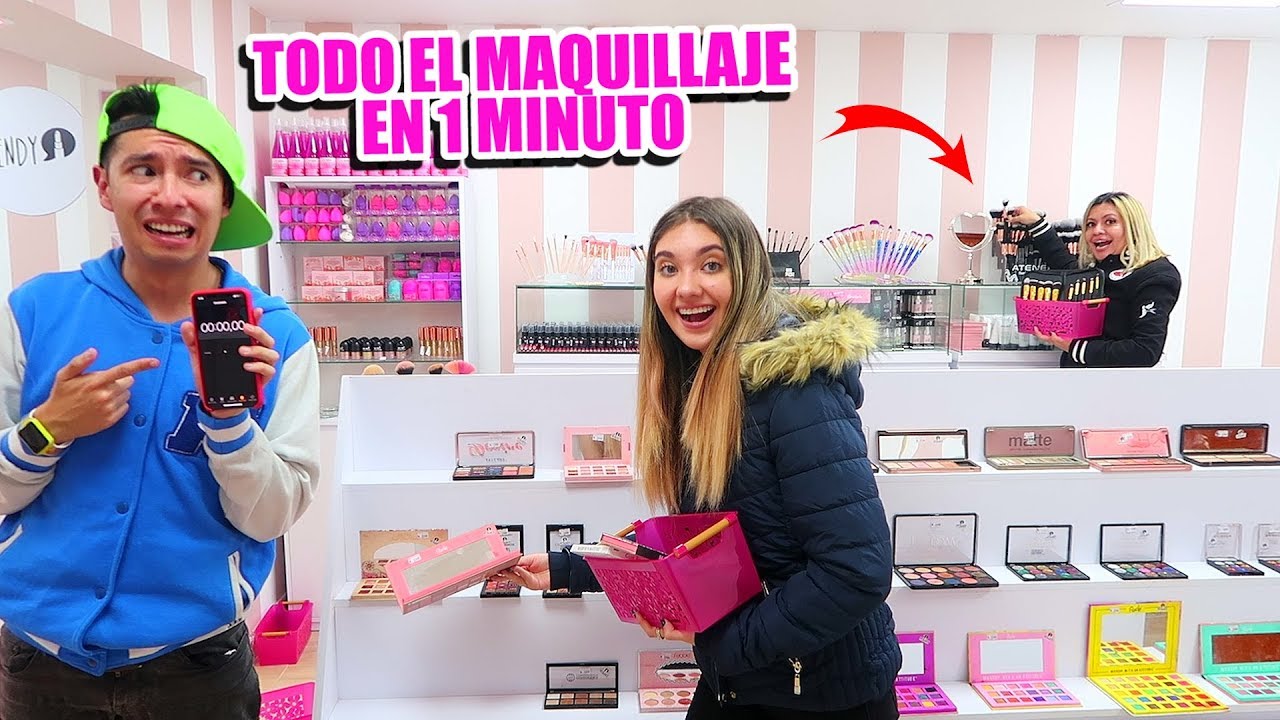 1 Minuto Para Agarrar TODO el MAQUILLAJE GRATIS con MI MAMÁ y MI HERMANA - Ami Rodriguez