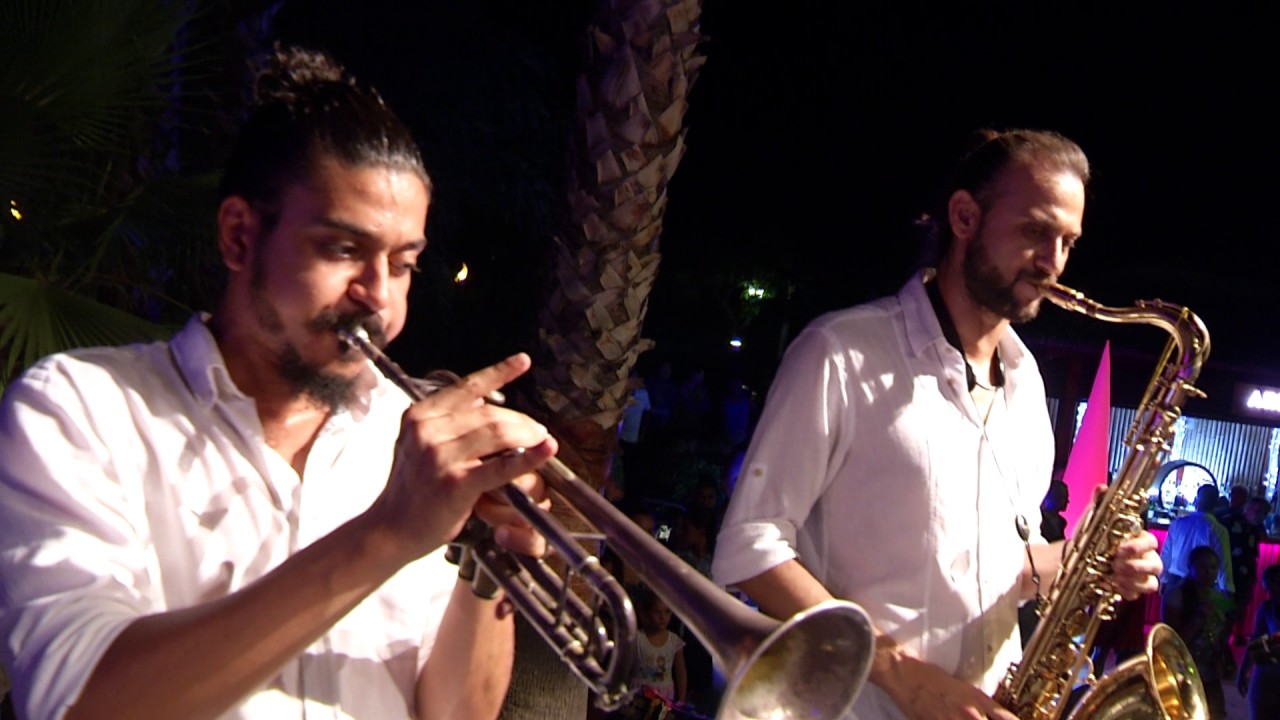 Sati Kazanova feat. Garo Mafyan special project - Hey Mambo