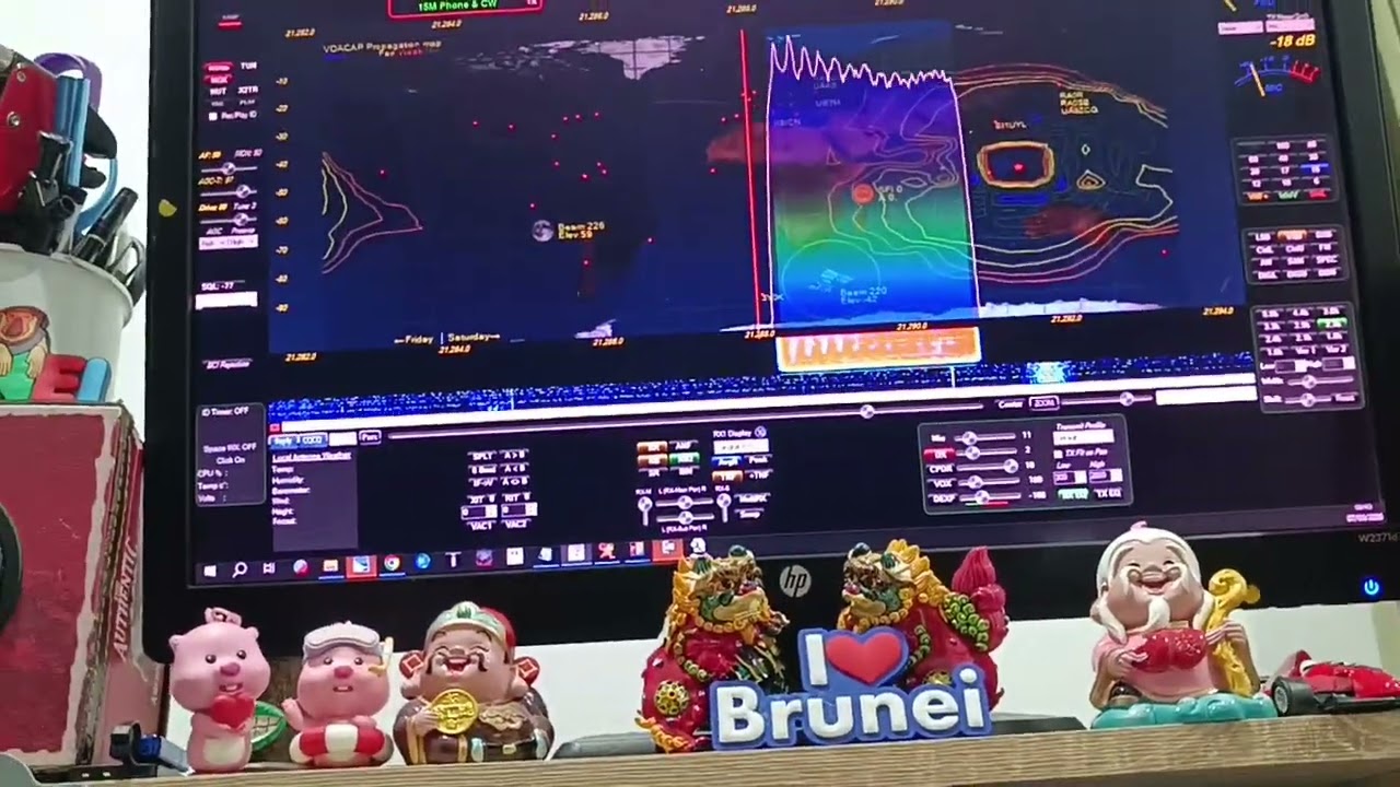 V85NPV - Booming signal from OH6RM op Touko