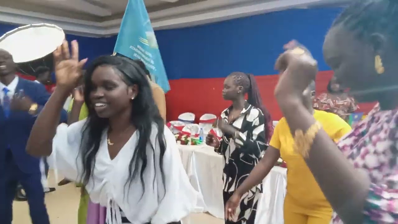 Aluel Majook ft James Mariik- Holy Spirit song in Waak Nhialic Thong Rek-NAIROBI live concert