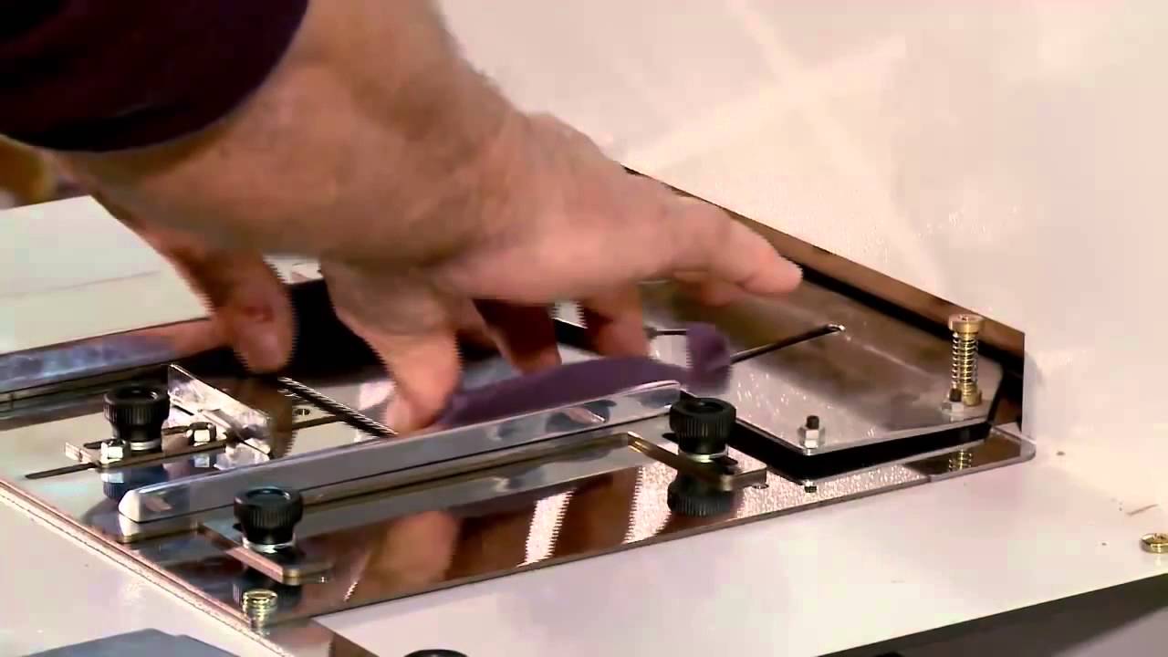 Máquina de Fusionar Entretela e Vincar Bolso - MCE 240 400