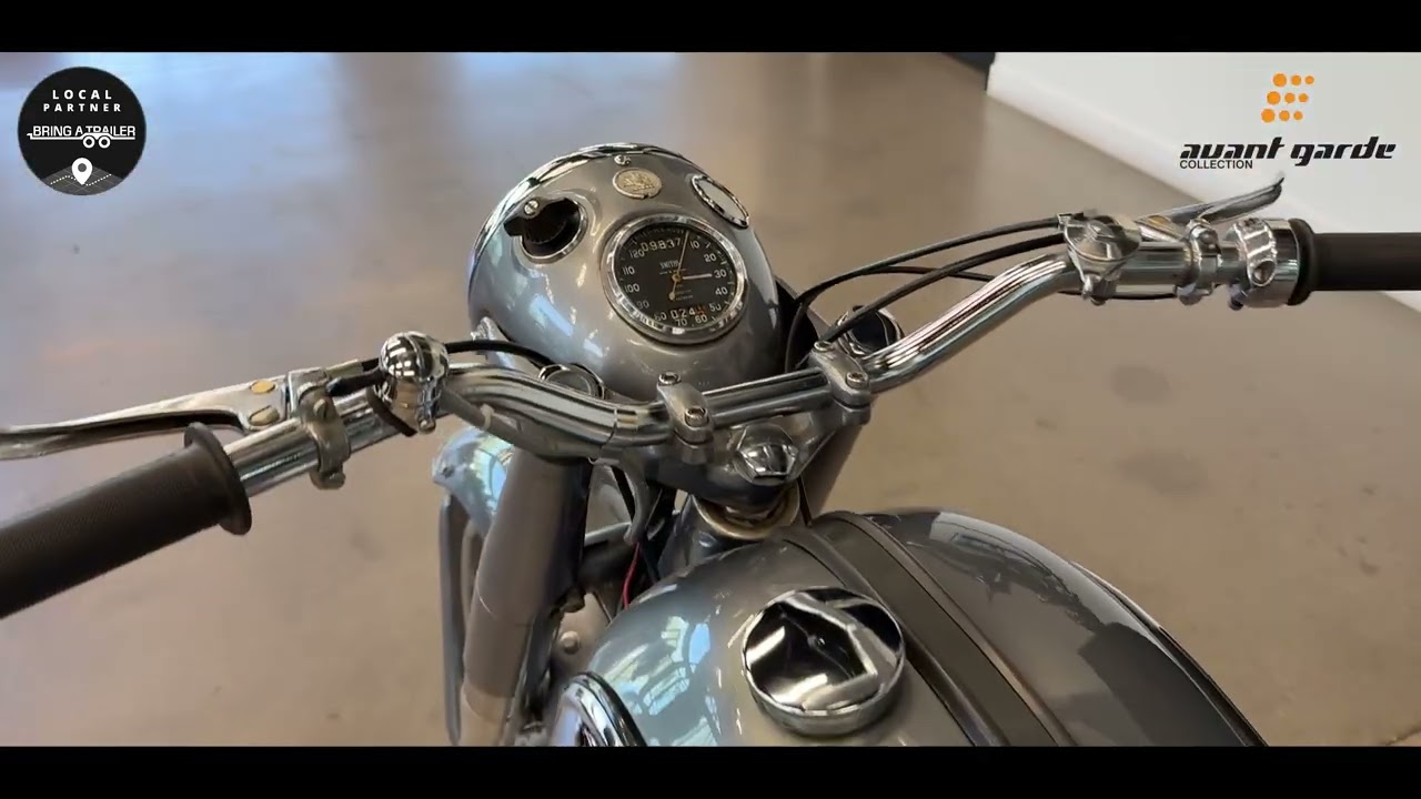 1957 Norton Dominator 99 Walk Around and Cold Start