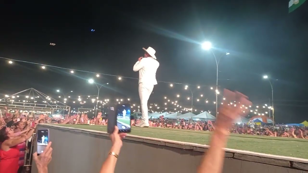 Cacoal com padre Alessandro campos