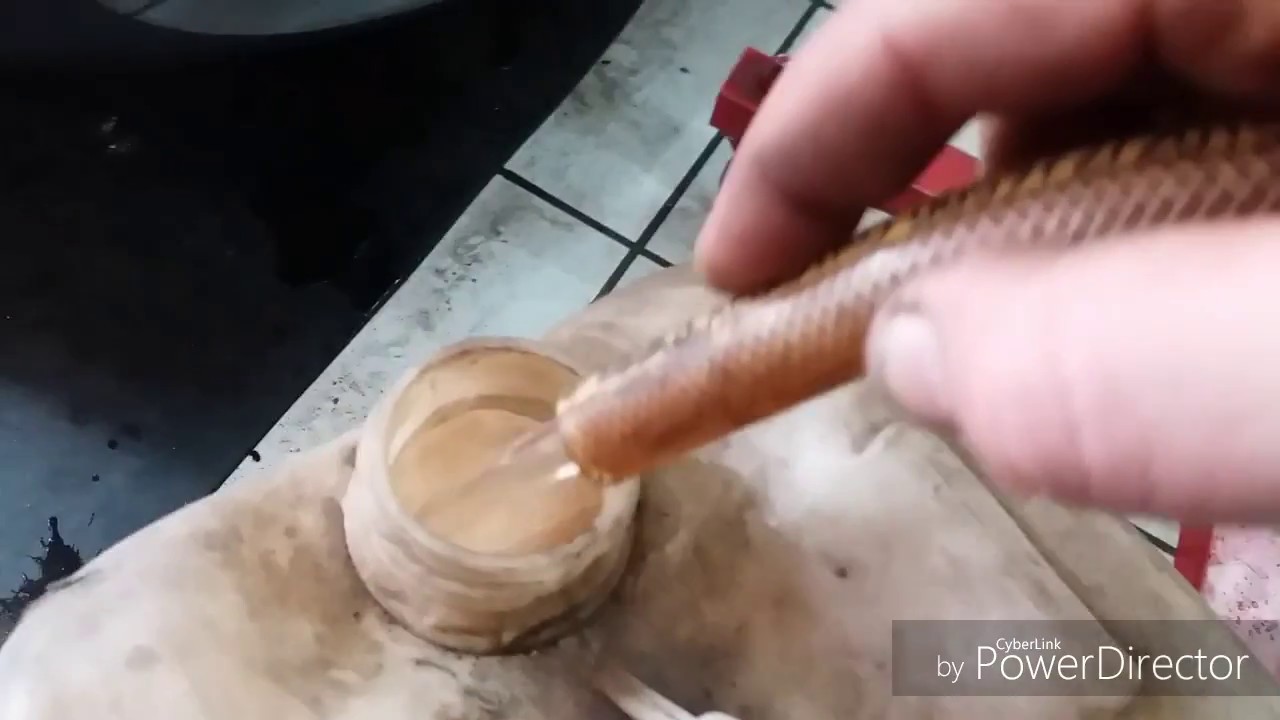 troca flange e tubo da bomba de água Peugeot 207....manutenção top de arrefecimento