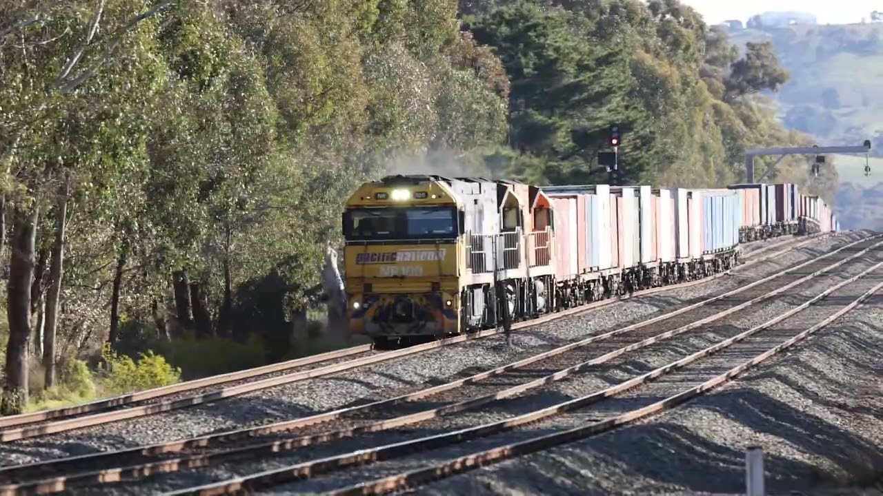 Freight Trains at Kilmore East - Speed restrictions? Super smooth Video. (not)