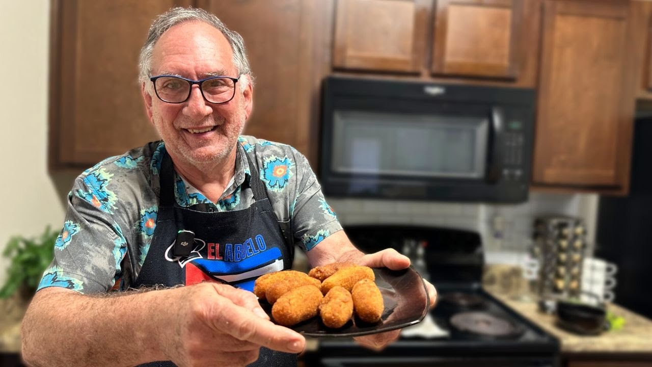 Descubre cómo hacer las mejores Croquetas de Jamón al estilo Cubano.
